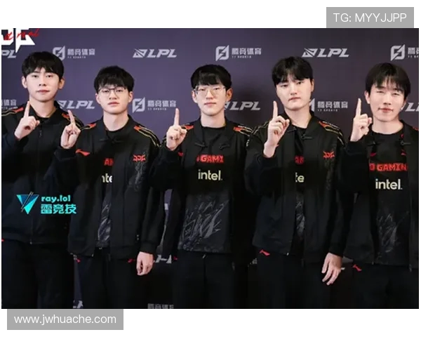 独家解析：JDG战队成员个人能力深度对比与分析