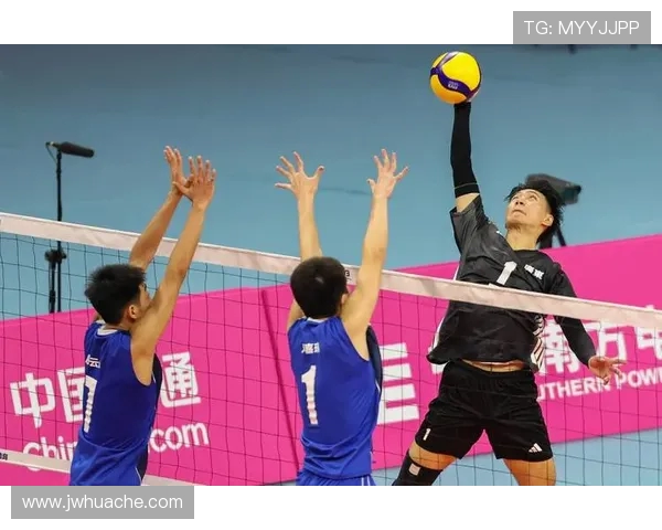 赛后分析：北京排球队与重庆排球队的团队协作表现及启示