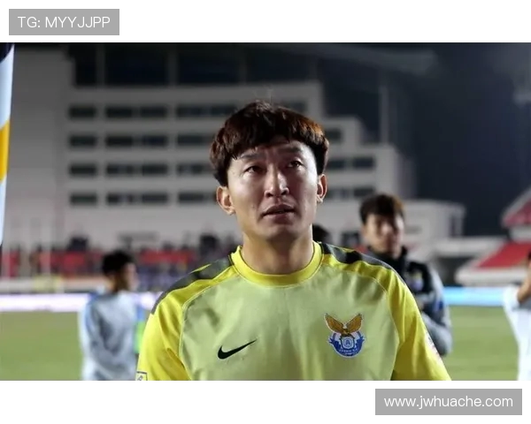 大连阿尔滨主场迎战深圳队期待精彩对决与球迷共庆足球盛宴