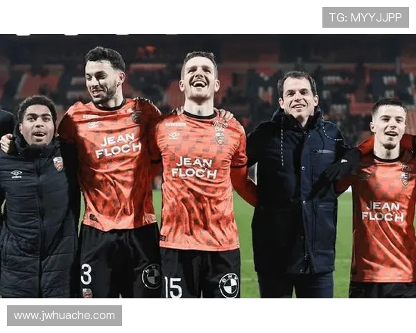 斯特拉斯与雷恩的激烈对决谁能在法甲赛场上笑到最后