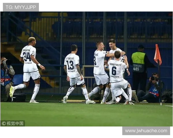 本菲卡对阵雅典AEK精彩数据直播全程跟踪分析